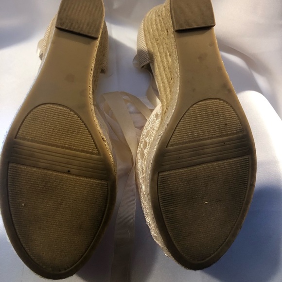 Elle Ivory Wedge Heel Calf Tie Ribbons Size 7 - Picture 4 of 5